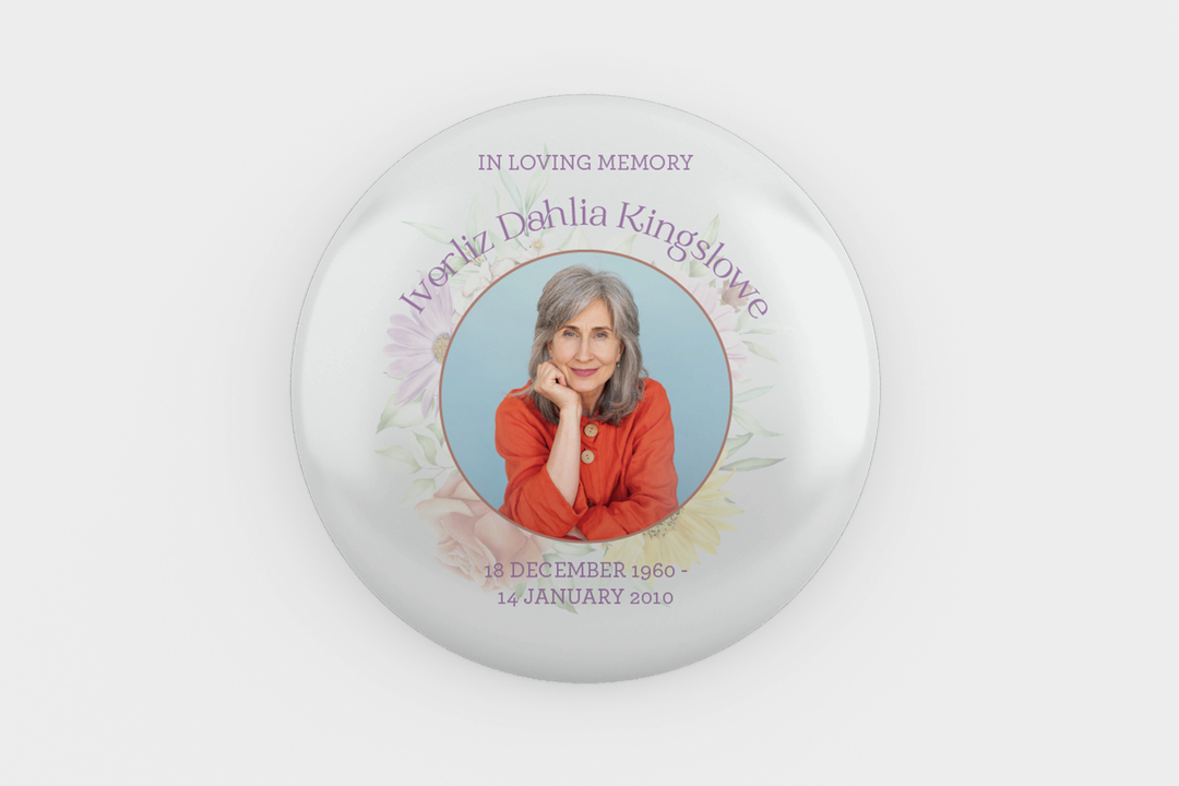 Modello digitale personalizzabile per spilla commemorativa o funebre per onorare l&