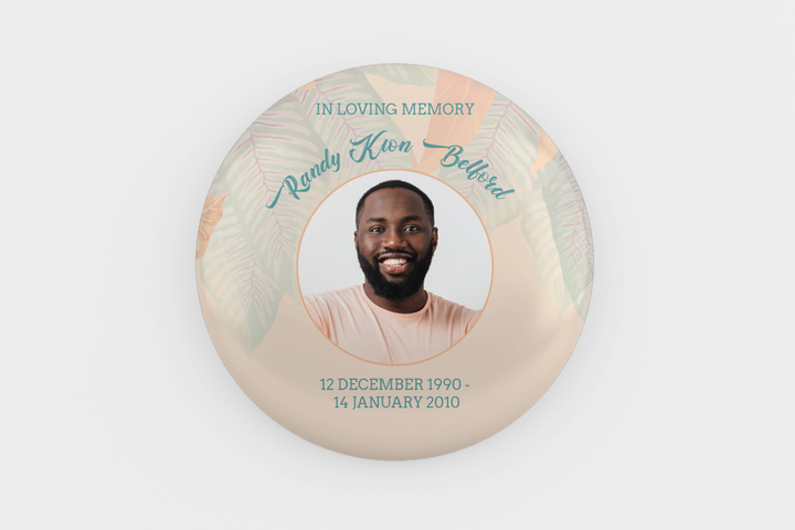 Modello digitale personalizzabile per spilla commemorativa o funebre per onorare l&