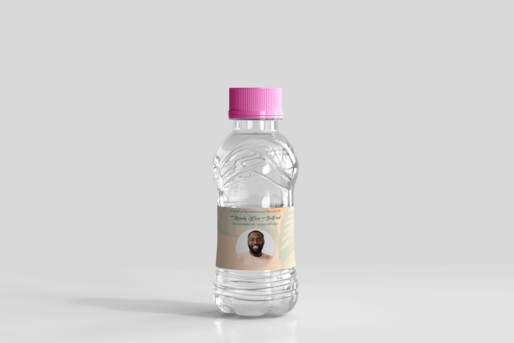 Anpassbare Wasserflaschenetiketten für Beerdigungen/Gedenkfeiern – Erstellen Sie eine personalisierte Hommage mit unserer digitalen Vorlage 1012