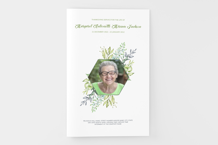 Crea un piccolo programma funebre/commemorativo personalizzato di 4 pagine con il nostro modello digitale stampabile 1002